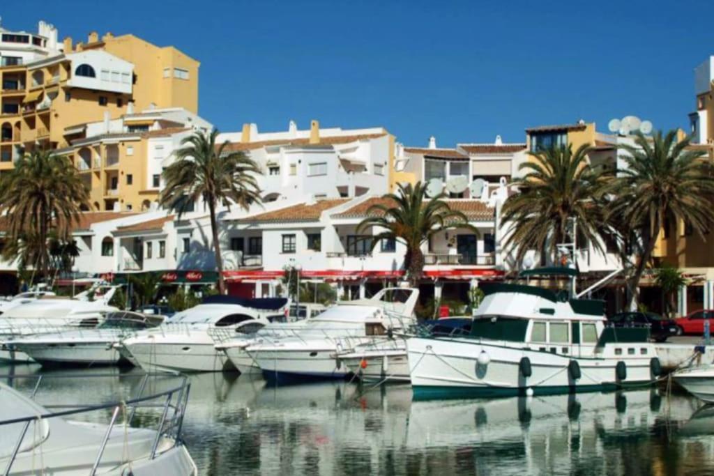 דירות Sitio de Calahonda Algaida Beachfront - Seaview Studio Costa Del Sol מראה חיצוני תמונה