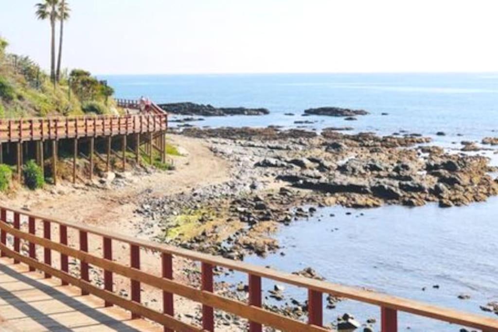 דירות Sitio de Calahonda Algaida Beachfront - Seaview Studio Costa Del Sol מראה חיצוני תמונה