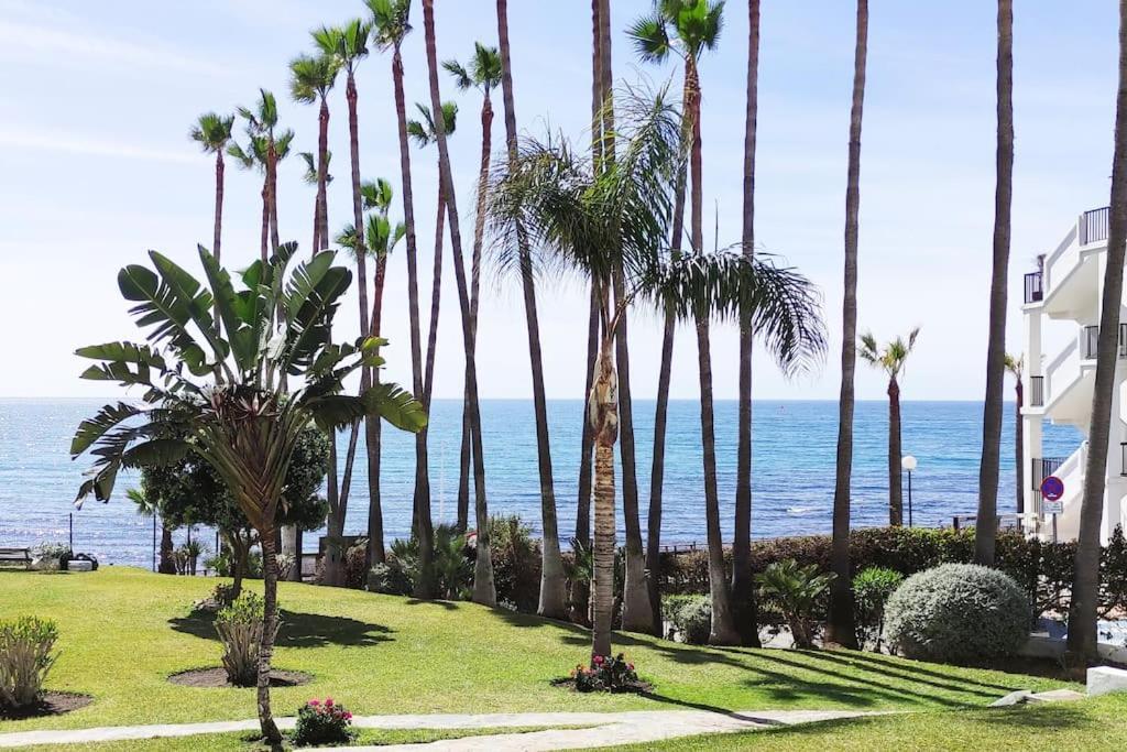 דירות Sitio de Calahonda Algaida Beachfront - Seaview Studio Costa Del Sol מראה חיצוני תמונה